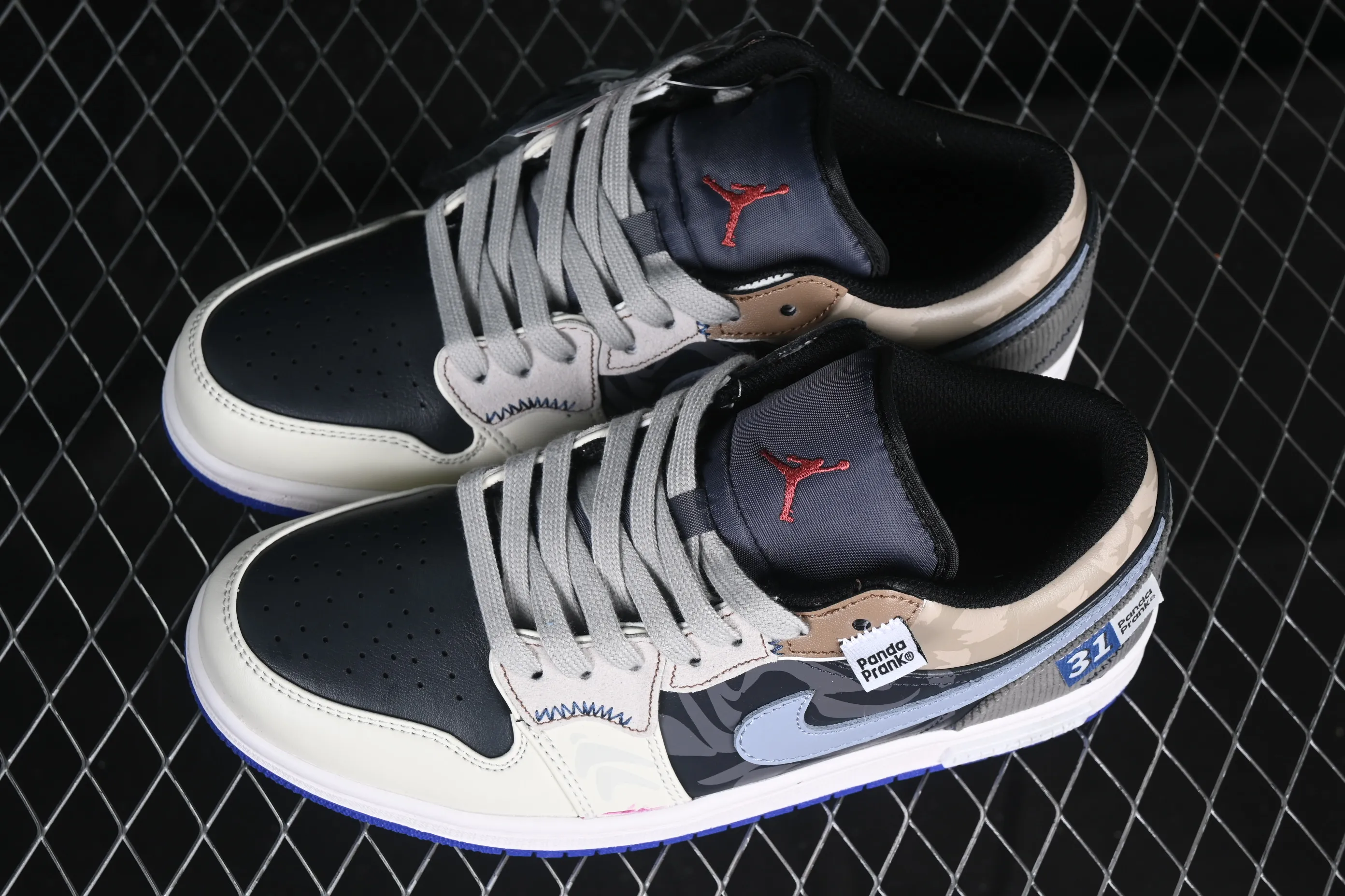 All categories Air Jordan Jordan series basketball shoes Air Jordan 1 Low Air Jordan 1 Low AJ1 Joe 1 Panda Prank Flying Skyline Burning Black Brown Blue Low-top Retro Basketball Shoes 553558-154